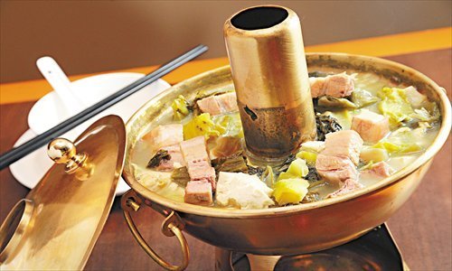 Plain boiled pork hot pot, often served with pickled Chinese cabbage Photo: CFP 