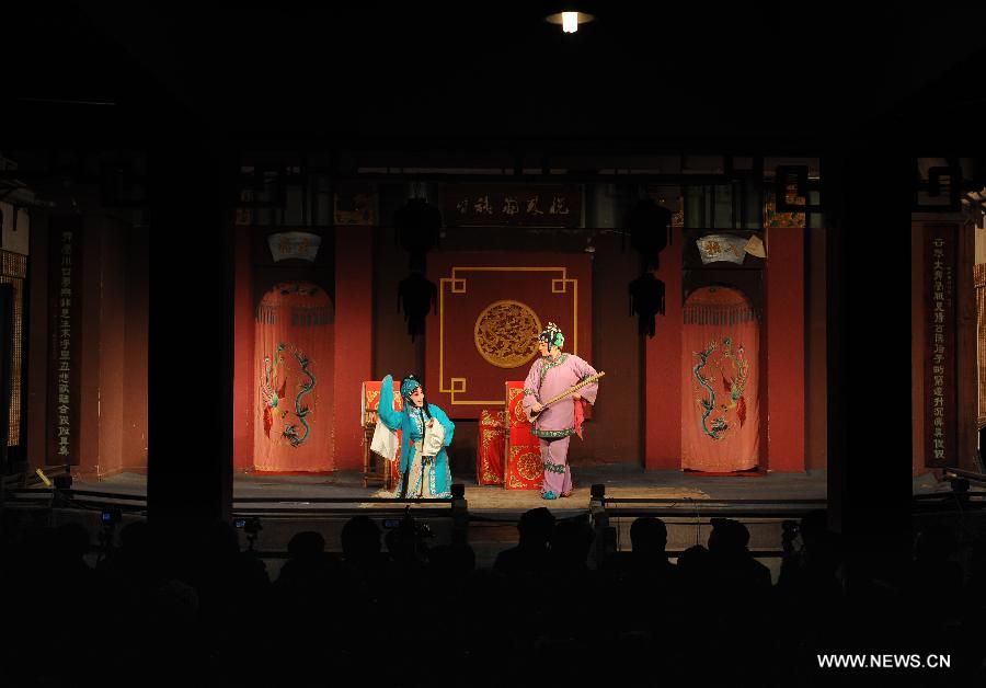 Sichuan opera: one of oldest forms of Chinese opera
