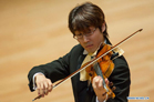Chines Violinist wins first prize at Budapest Competition
